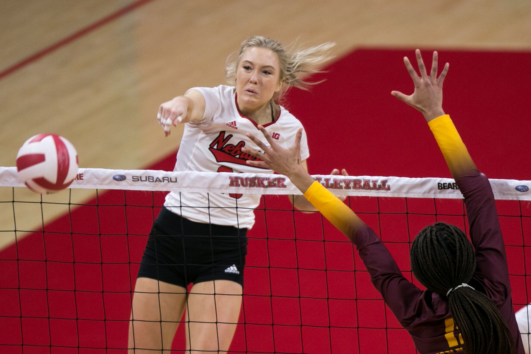 Nebraska vs. Minnesota Photo No. 9